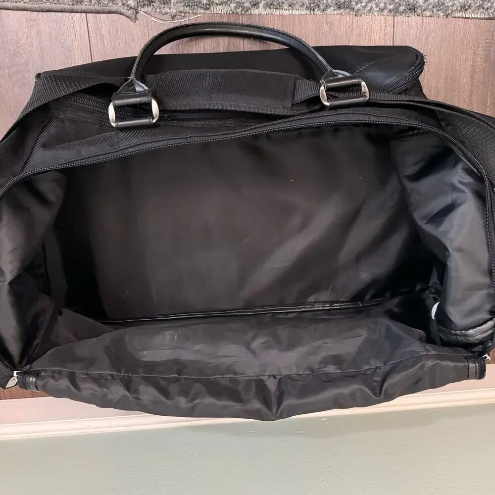 Chrome Azzaro Duffel Duffle Shoulder Hand Bag Travel Leather Gym Weekender Black